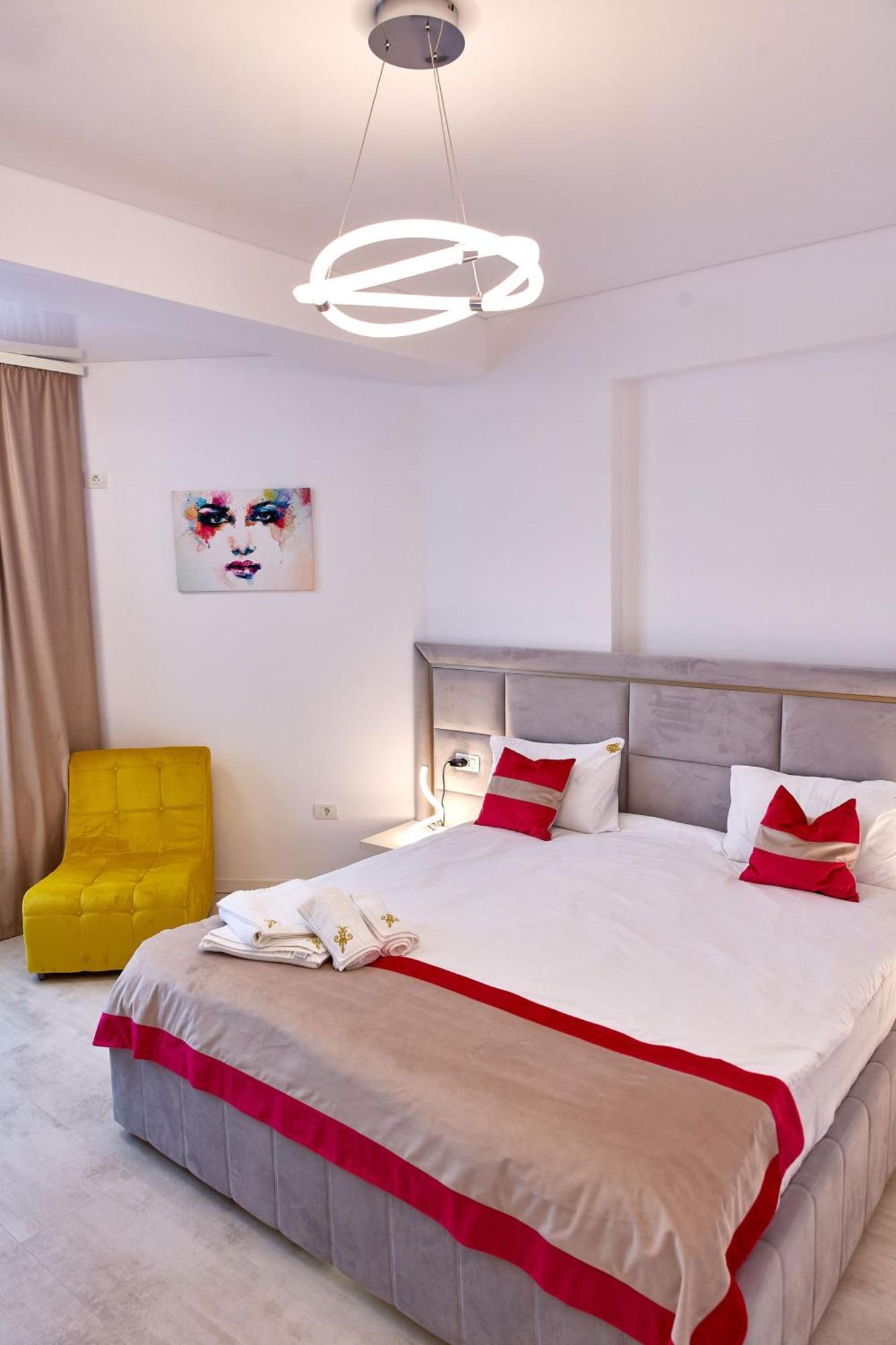 Apartamente By R S 4 Navodari Exterior photo